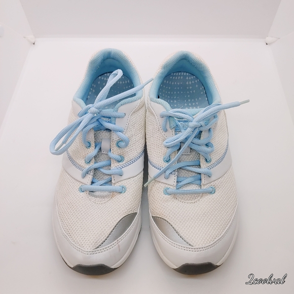 vionic kona active sneaker